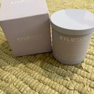 Kylie Skin Lavender Candle